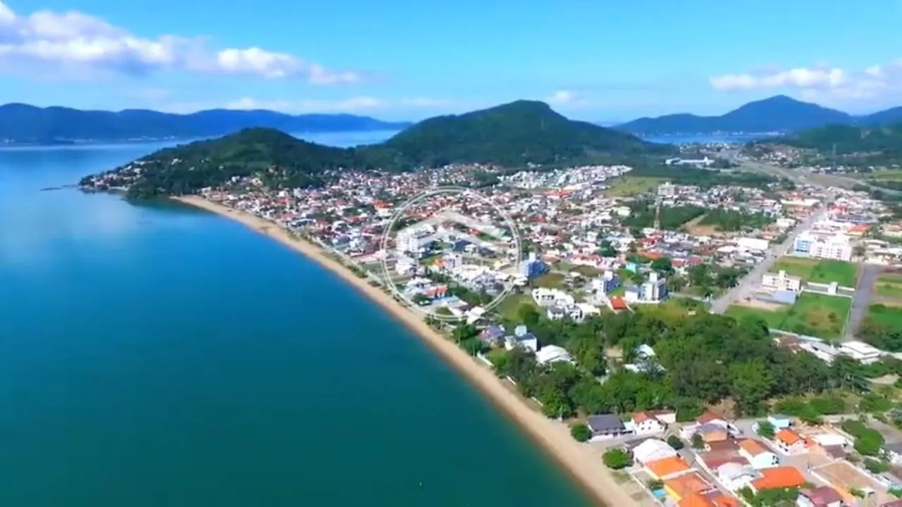 Praia De Fora Apto Mobiliado Sem Roupas De Cama Nem De Banho Florianópolis