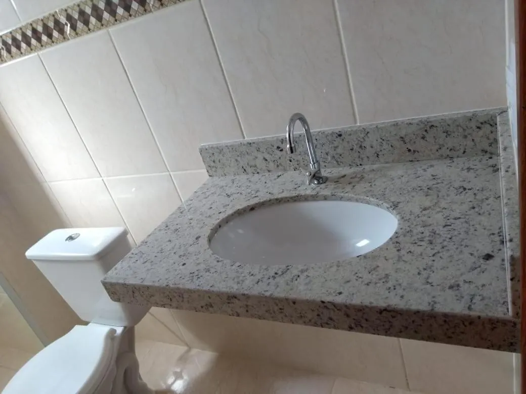 Praia De Fora Apto Mobiliado Sem Roupas De Cama Nem De Banho Florianópolis Apartamento