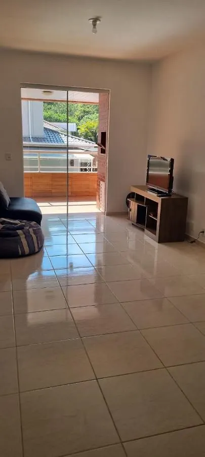 Apartamento Praia De Fora Apto Mobiliado Sem Roupas De Cama Nem De Banho Florianópolis Brasil